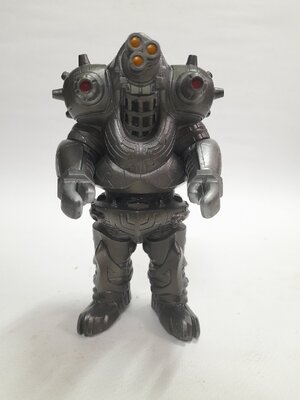 ซอฟ 6.5-7 นิ้ว หุ่นยนต์ เอมเพอไรเซอร์ จากอุลตร้าแมนเมบิอุส มือสอง สภาพดี มีรอยบ้าง มีปั๊มใต้เท้า ไม่พบบ่อย