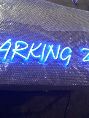 ป้ายไฟนีออน