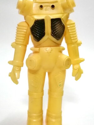 ซอฟ7นิ้ว สัตว์ประหลาดคิงส์โจ *** ปุ่มที่หัวหายไป2จุด เก่าเก็บสะสม ศัตรูคู่แค้นของอุลตร้าเซเว่น เป็นซอฟรุ่นเก่า ผลิตปี 1984 ฺBANDAI JAPAN พ่นสีบางจุด