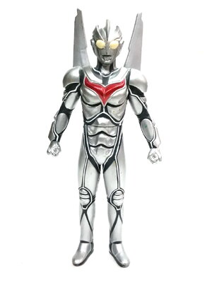 ซอฟ 7 นิ้ว ขนาดตามรูป อุลตร้าแมนโนอา ค่อนข้างหายาก มีรอยบ้าง ***มีรอยถลอกตามภาพ จากภาพยนตร์ อุลตร้าแมน เนกซัส ร่างสุดท้าย ของอุลตร้าแมนเนกซัส Soft Ultraman Noa