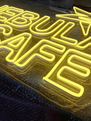 ป้ายไฟนีออนดัด - ร้าน NEBULA CAFE