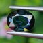 พลอย เขียวส่อง Green Sapphire 1.67 กะรัต (Cts.) ดิบ Unheated พลอยแท้ อัญมณีมงคลประจําวันเกิด เครื่องประดับพลอย