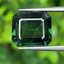 พลอย เขียวส่อง Green Sapphire 5.01 กะรัต (Cts.) พร้อมใบเซอร์ พลอยแท้ อัญมณีมงคลประจําวันเกิด เครื่องประดับพลอย