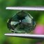 พลอย เขียวส่อง Green Sapphire 2.21 กะรัต (Cts.) พลอยแท้ อัญมณีมงคลประจําวันเกิด เครื่องประดับพลอย