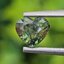 พลอย เขียวส่อง Green Sapphire 1.05 กะรัต (Cts.) พลอยแท้ อัญมณีมงคลประจําวันเกิด เครื่องประดับพลอย