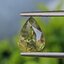 พลอย เขียวส่อง Green Sapphire 2.06 กะรัต (Cts.) ดิบ (Unheated) พลอยแท้ อัญมณีมงคลประจําวันเกิด เครื่องประดับพลอย