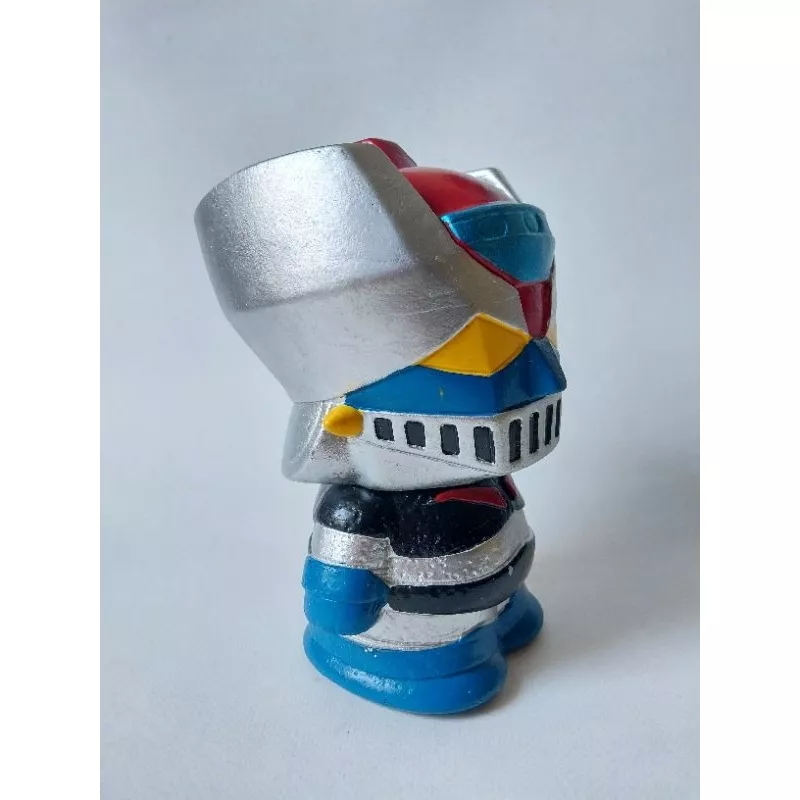 มีหลายภาพ,มีตำหนิ หุ่นแซด หุ่นz กระปุกออมสินงานซอฟแข็ง ชนาด 6นิ้ว